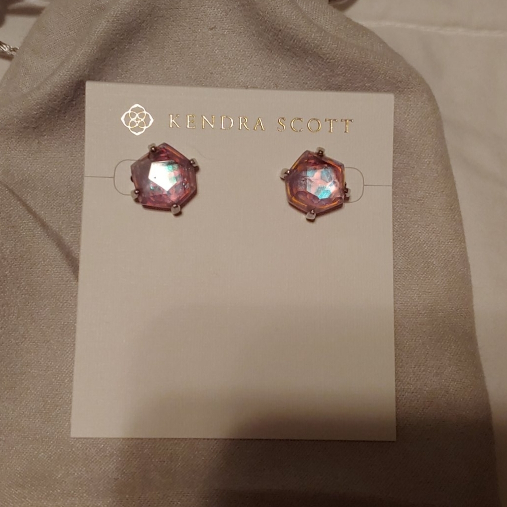 Kendra Scott Ellms Stud earrings